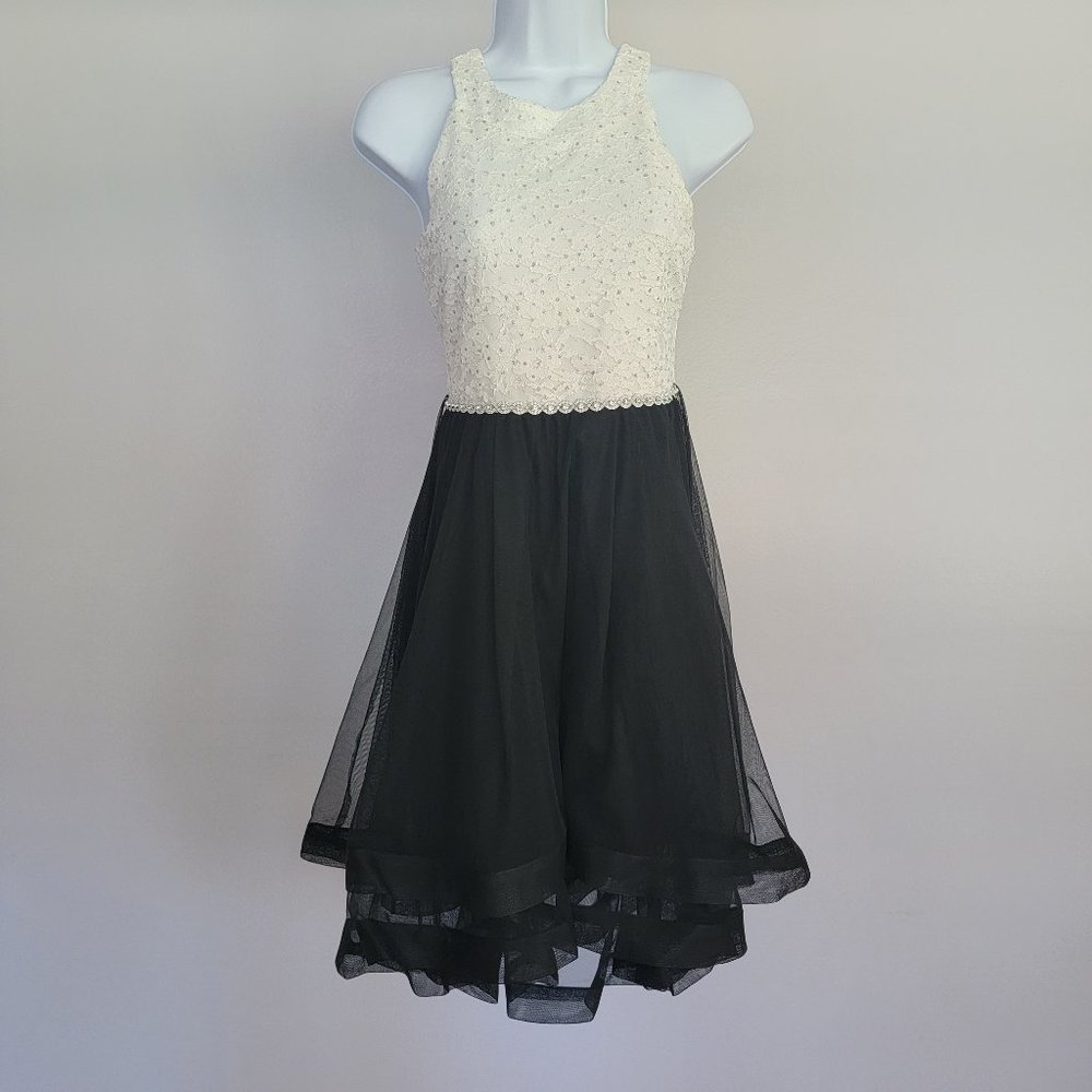 Black and White Speechless Girls' Size 14 Tween Maxi Dress